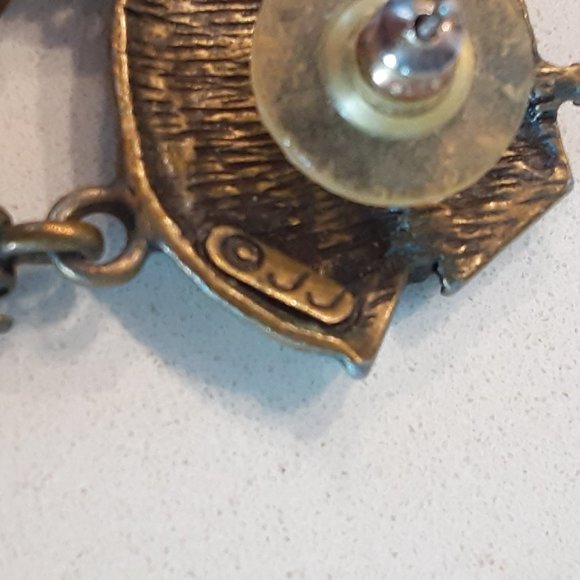 JJ Jonette antique bronze figural Noah’s ark pierced earrings - Picture 6 of 9